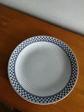Adams Brentwood dinner plate